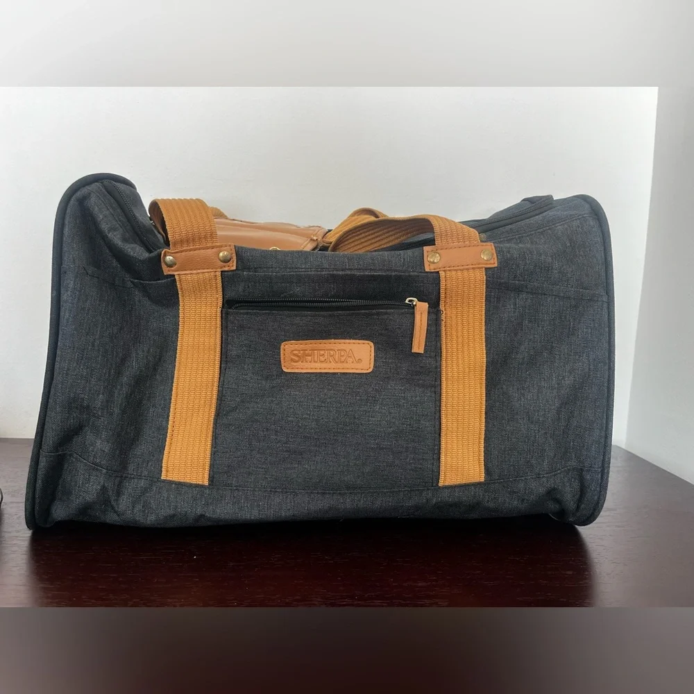 SHerpa Black and Tan Pet Carrier